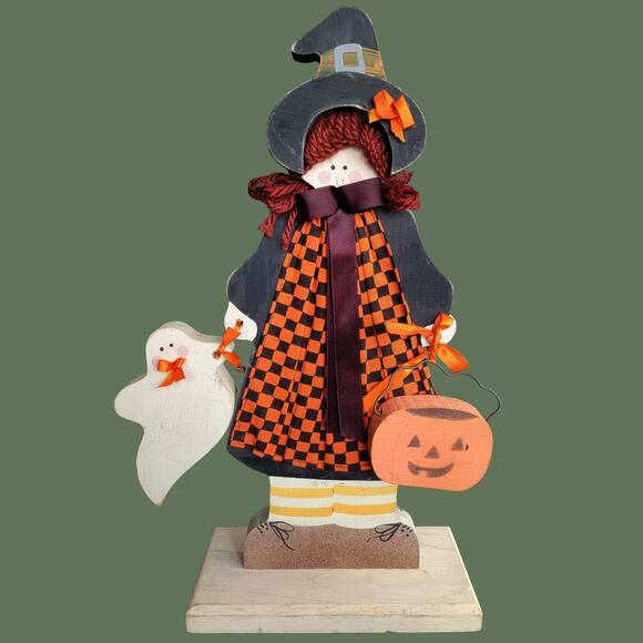Vintage 1992 Halloween Witch Standing Wood Cut Out Decor - Picture 1 of 8
